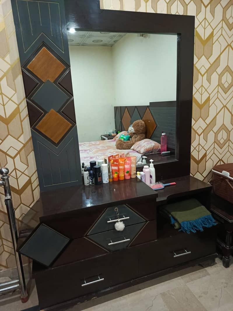 Bed /Dressing/ showcase 3