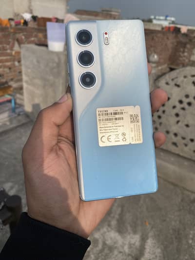 Tecno camon 40 pro 8/256