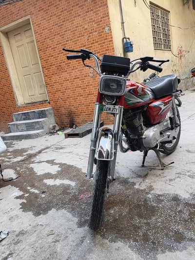 Honda 125 new condition
