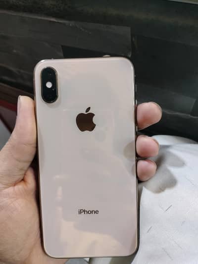 I phone Xs dual PTA official gold colour 81BH rything ok koi masla nhi