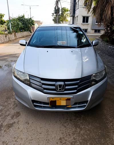 Honda city 2013 (Automatic) mint condition