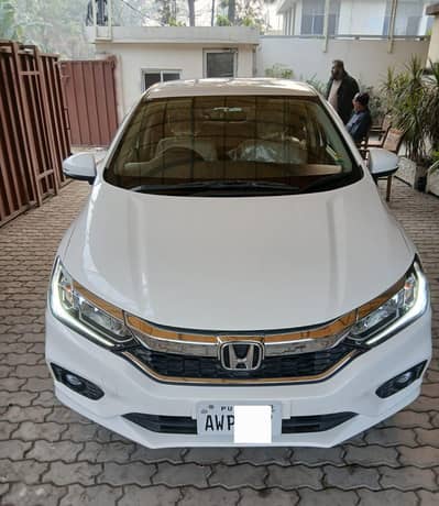 Honda city Aspire 1.5 Automatic 2025 bumper to bumper genuine