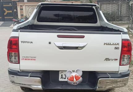Toyota Hilux Revo V 2.8