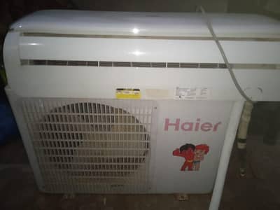 Urgently for sale - Haier Split AC