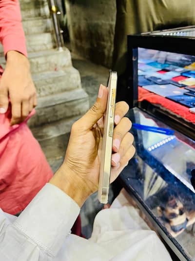 IPhone 13 Pro Max Pta Approved 128 G. b