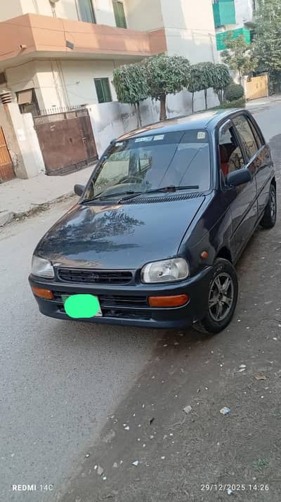Daihatsu Coure 2004