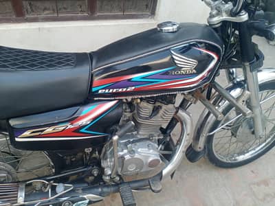 Honda CG125 2019-20 for sale can be exchange with good and upper model
