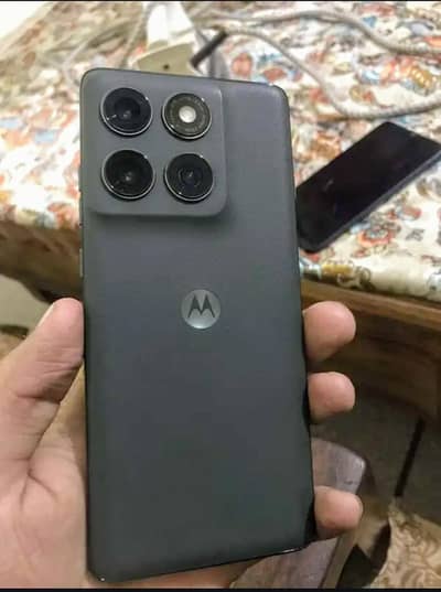 motorola edge 2025 8/256