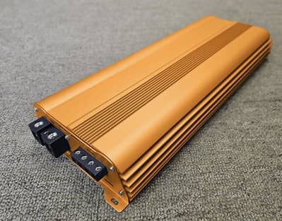Amplifier 2300 watt 4 channel