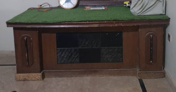 bh size office tables