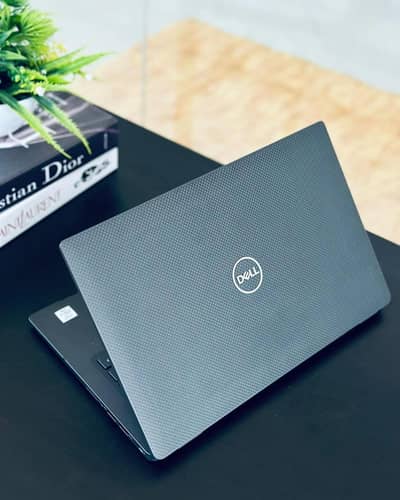 Dell latitude 7410 I5-10TH Generation 8GB Ram 256GB  FHD Screen