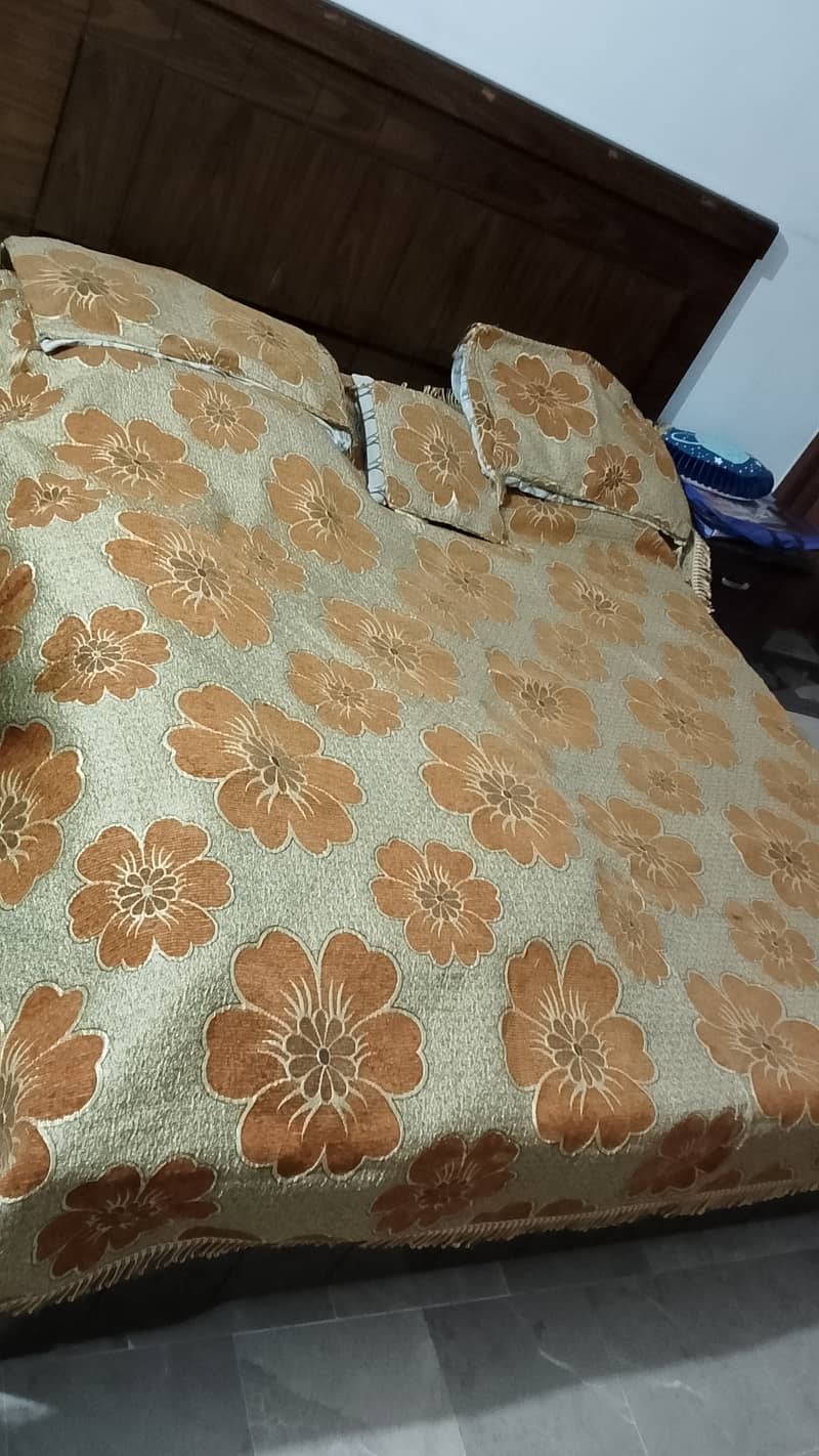 double beth bedsheet 0
