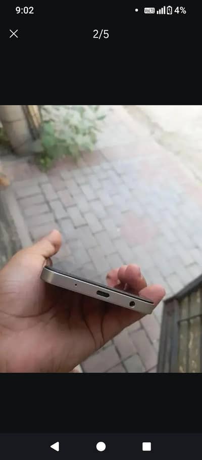 4+4 64 lush condition phone only 3 month use