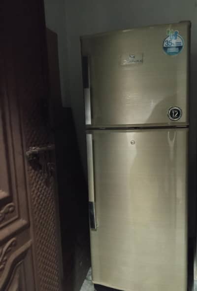 Medium size Refrigerator