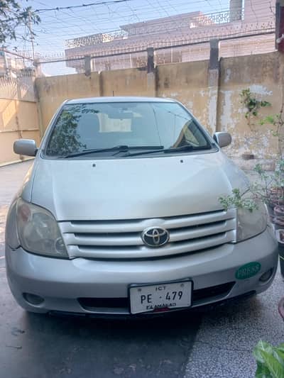 Toyota ist 2006/12