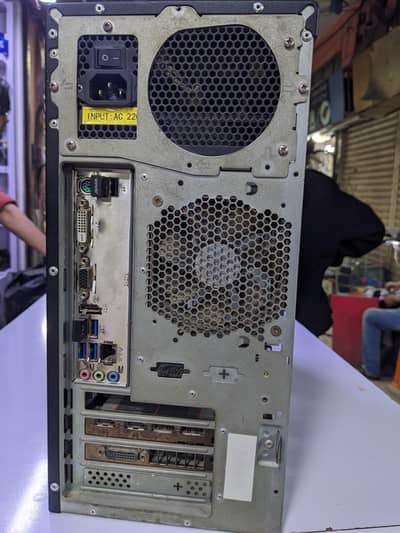 Ryzen 5 2600 Gaming PC