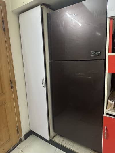 Large Single Door Fridge – Spacious, Quiet, Strong Cooling