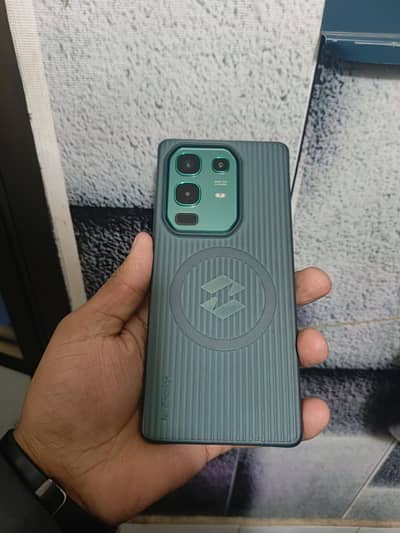 new condition ha 5  month warranty ma ha