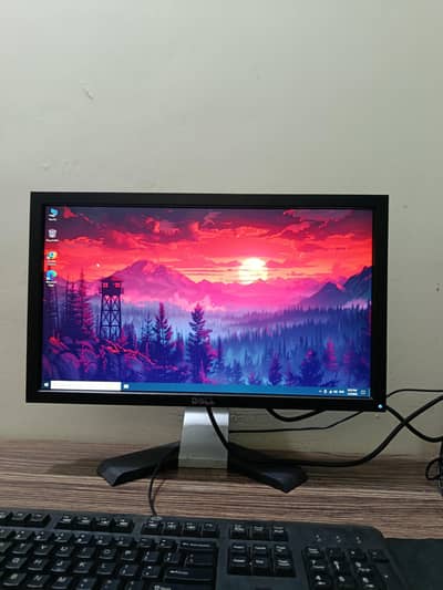 Intel Xeon E5-2650 v4, 32GB RAM, 1TB HDD + 256GB SSD, Quadro P2200 GPU