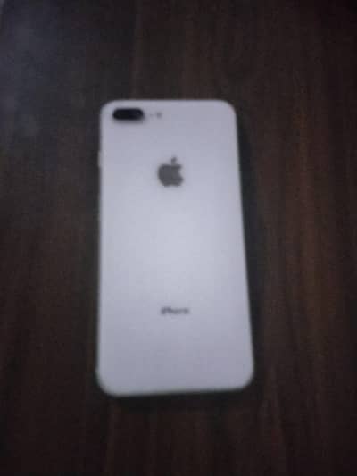 iPhone 8 Plus