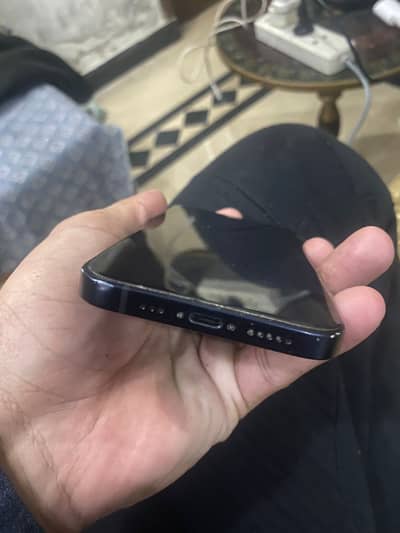 Iphone 12 jv 64 gb battery health 81 pannel change but original