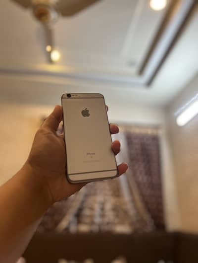 Apple iPhone 6S Plus