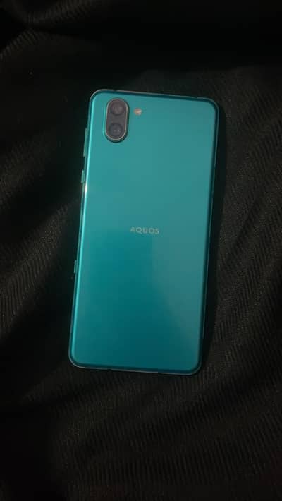 Aques R3 for sale 6/128