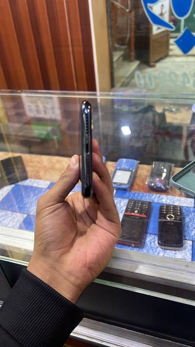 iPhone 11 Pro Max pta approved
