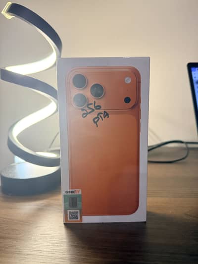 Iphone 17 pro max 256gb cosmic orange