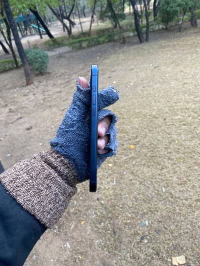 IPhone 15 pro max Jv