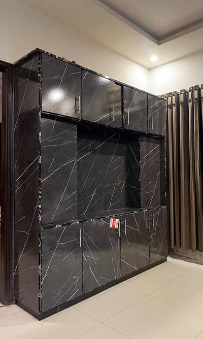 tv unit/cabinet with 10  compartments