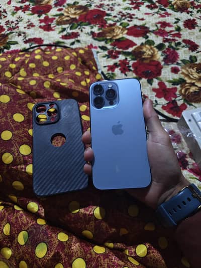 iphone 13 pro Baypsss 256 gb 89 battery