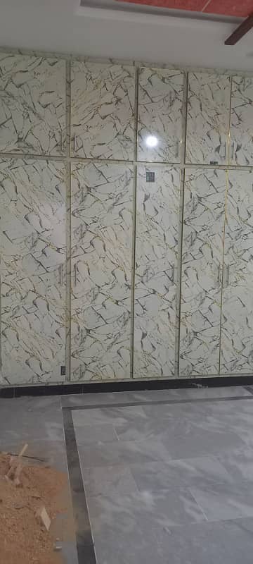 6 marla 1st floor for rent