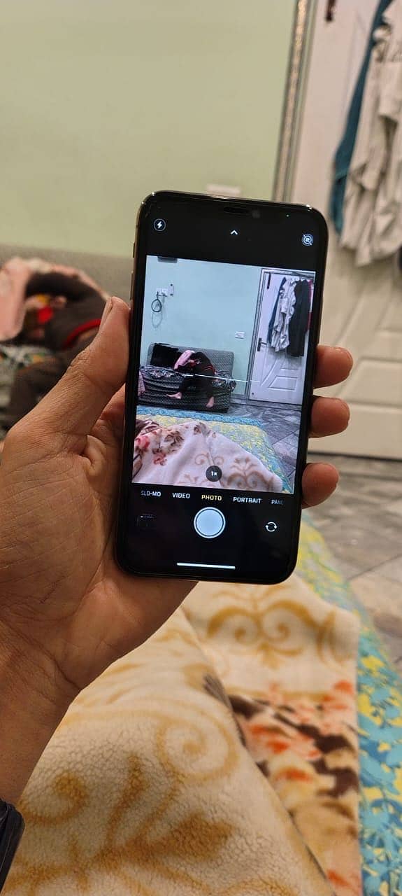 IPHONE XS 5