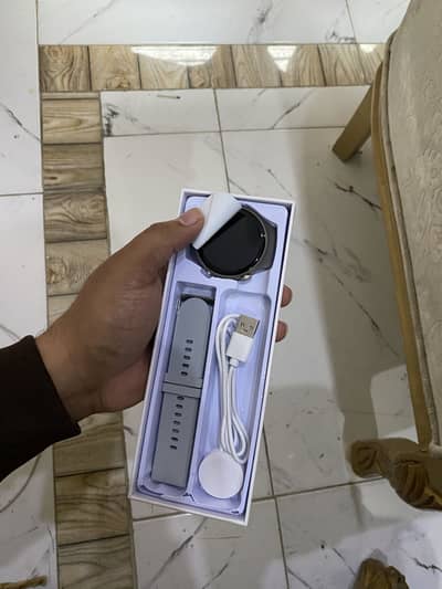 Round shape smart watch