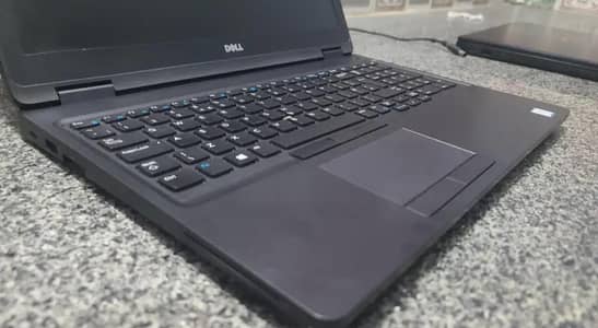 Dell Latitude 5580 | Core i5 6th Gen | 15.6" HD | 8GB RAM | 128GB SSD