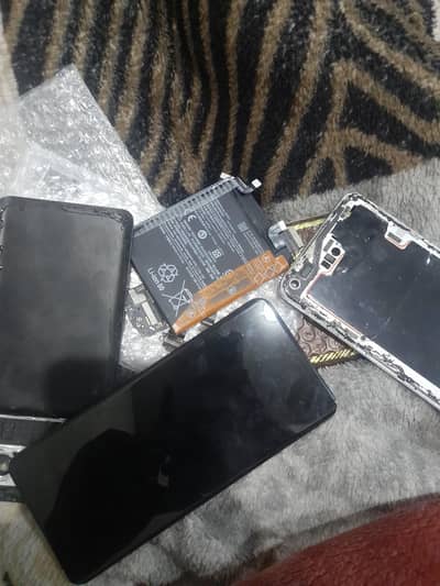 mi 11 ultra panel  and battery available