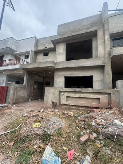 5 Mala gre structure available for sale  bahria Enclave Islamabad
