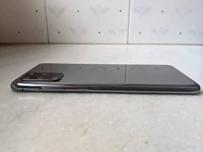 Samsung S20 5G 8/128 Lush Condition Exchange Possible