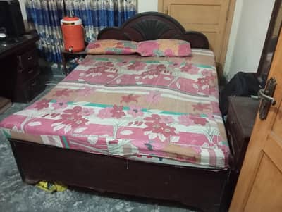 2 double bed 3 single bed two chair 1 dressing table computer table