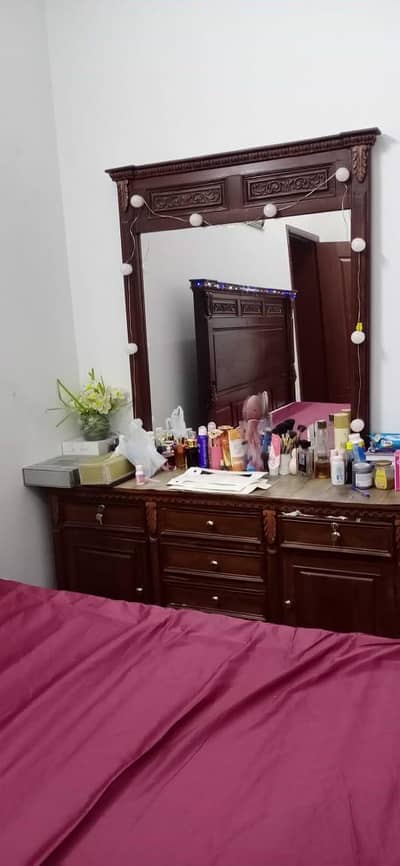 Bed/ dressing /side tables