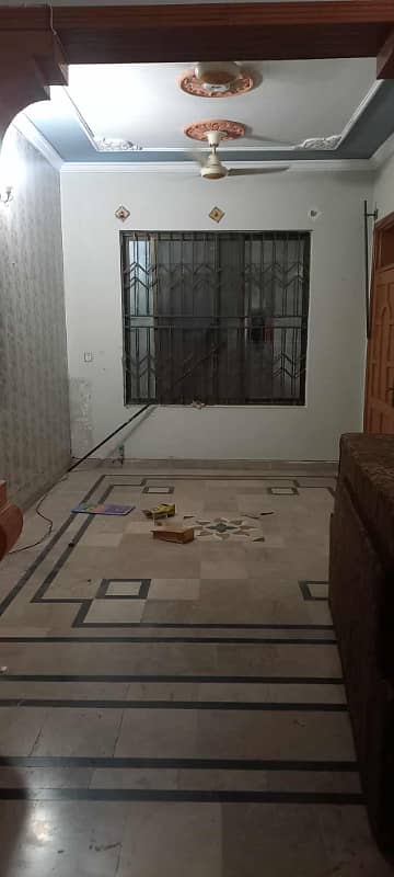 5 marla 1st floor for rent