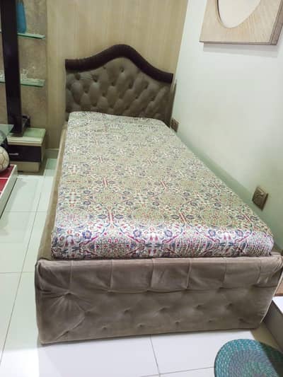 Single bed set for sale