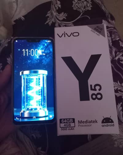 Vivo y85 With box charger