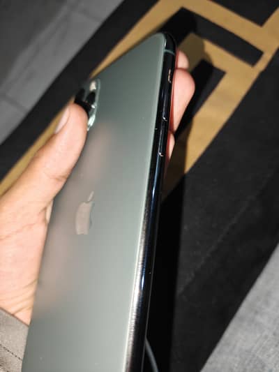 i phone 11 pro max 256 gb water pack