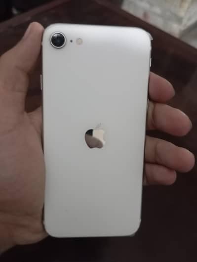 iPhone SE 2nd Gen 64 GB White colour
