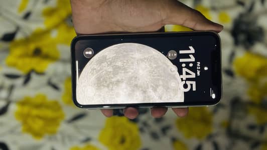 Iphone 11 urgent sale