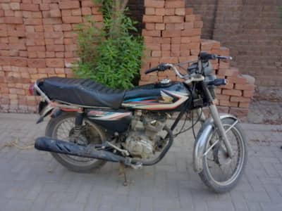 Honda 125 is for sale