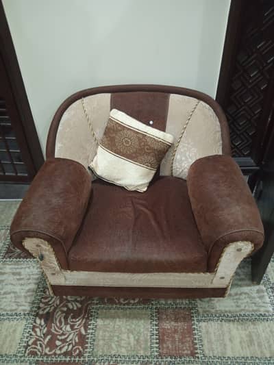 5 seater Sofa set for sale