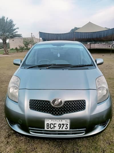 Toyota vitz 2006/2011